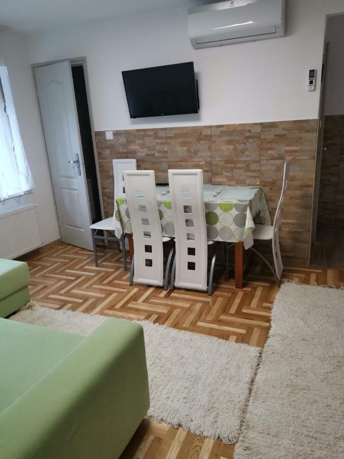Gal Apartmanhaz Harkány Екстериор снимка