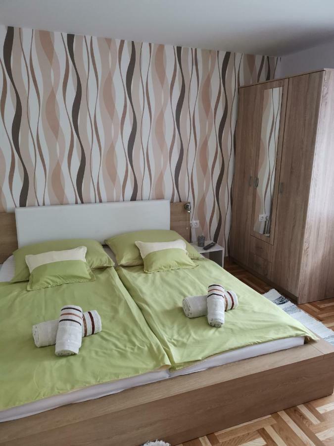 Gal Apartmanhaz Harkány Екстериор снимка